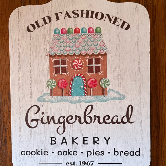 Mrs Claus Old Fashion Gingerbread Bakery Wooden Cutting Board At Home Pastel 12” - Picture 3 of 9